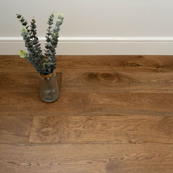 Elwood Cognac Oak Brushed & UV Oiled