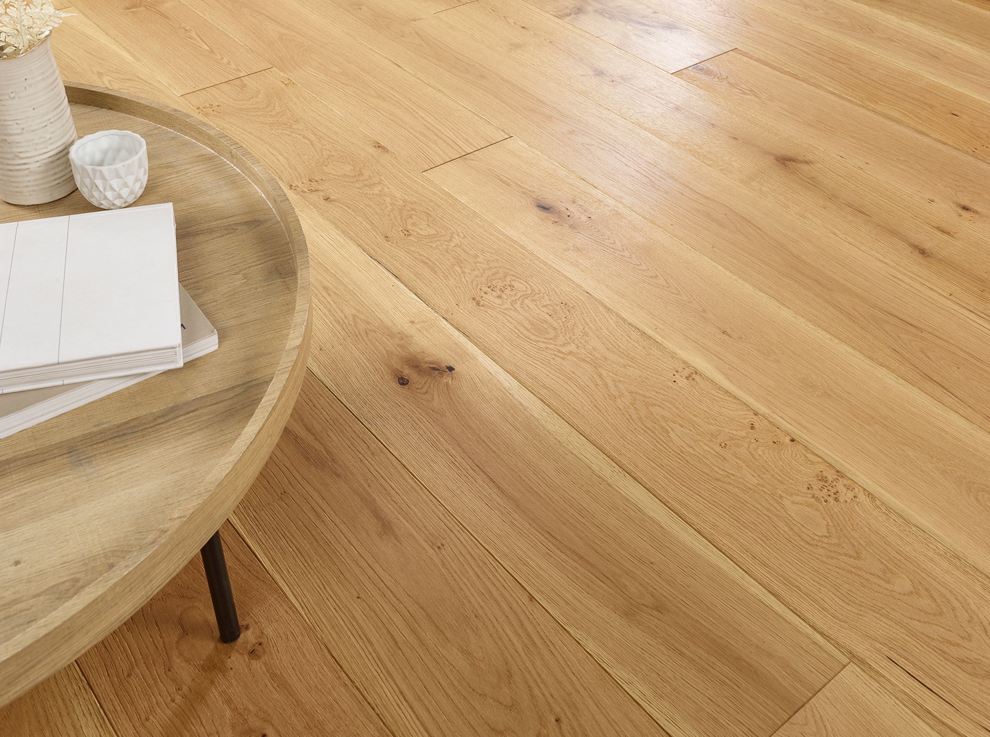 Naturecraft Knightsbridge Natural Brushed Oiled Engineered Oak Naturecraft Knightsbridge Natural Brushed Oiled engineered oak flooring by Evolve Flooring