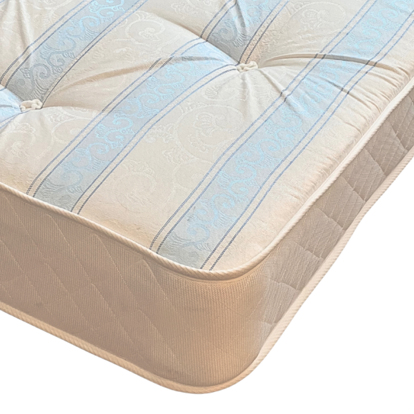 Super Ortho mattress tufted top and stitched border detail